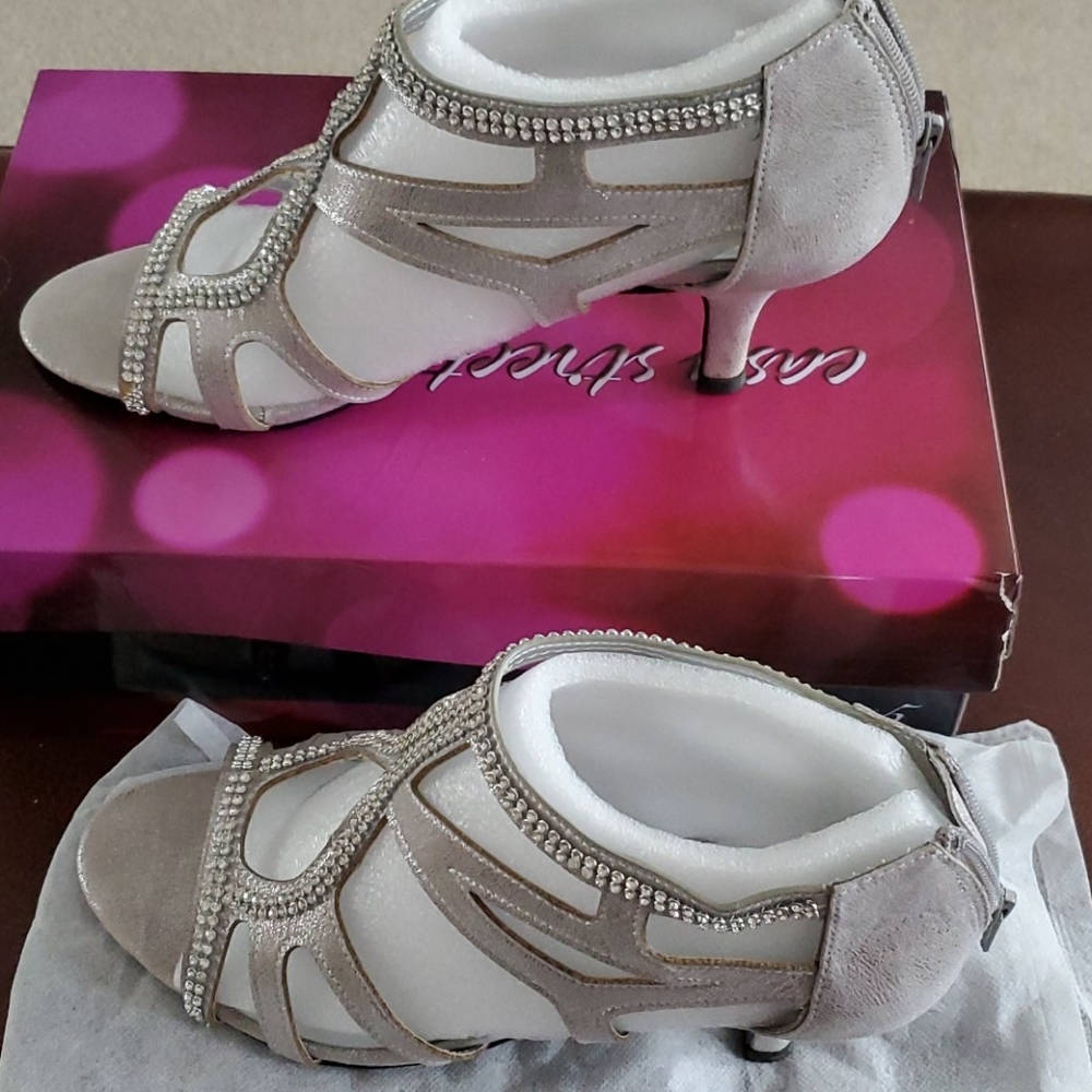 Silver rhinestone  shoes
